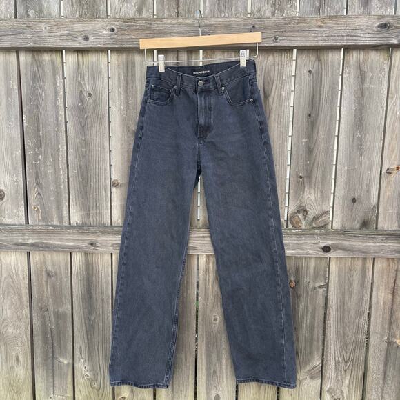 Denim Forum from Aritzia • 90’s Iggy Lo-rise Baggy Jeans Black Eyeliner - Picture 1 of 11